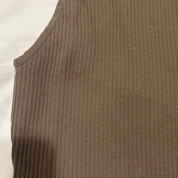 MOD REF Brown Knit Tank - Picture 2 of 3